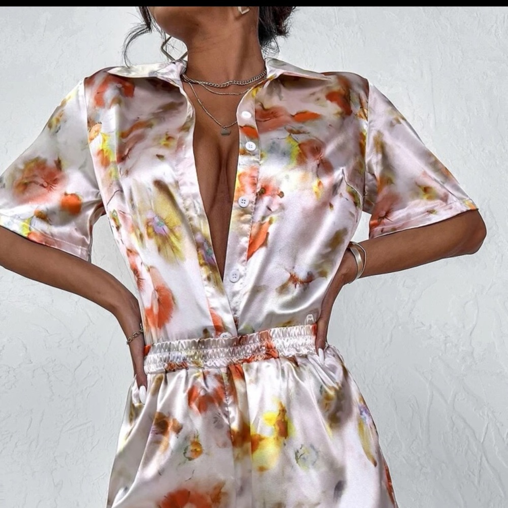 Button down top and short set